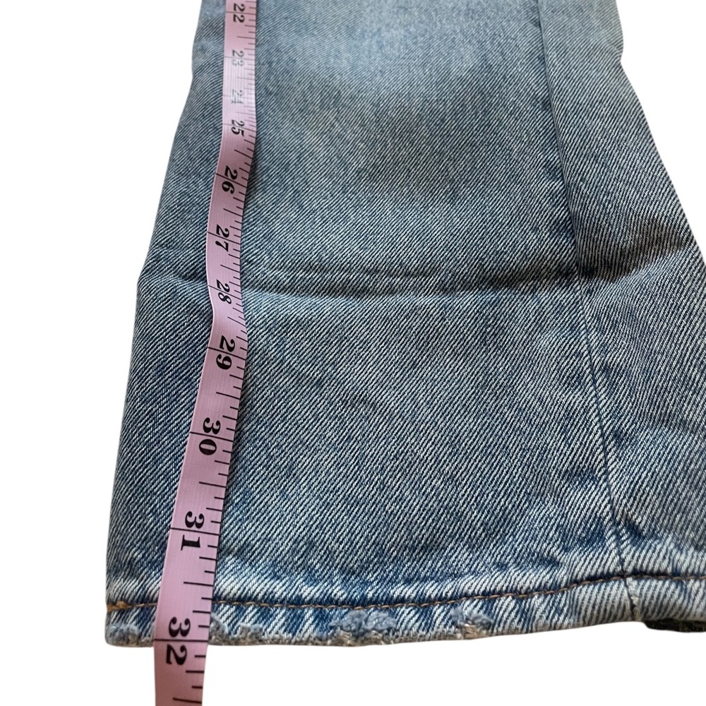 Authentic Levi’s 501 Light Blue Boyfriend Jeans, distressed look, W 30, L 32 - Picture 7 of 12